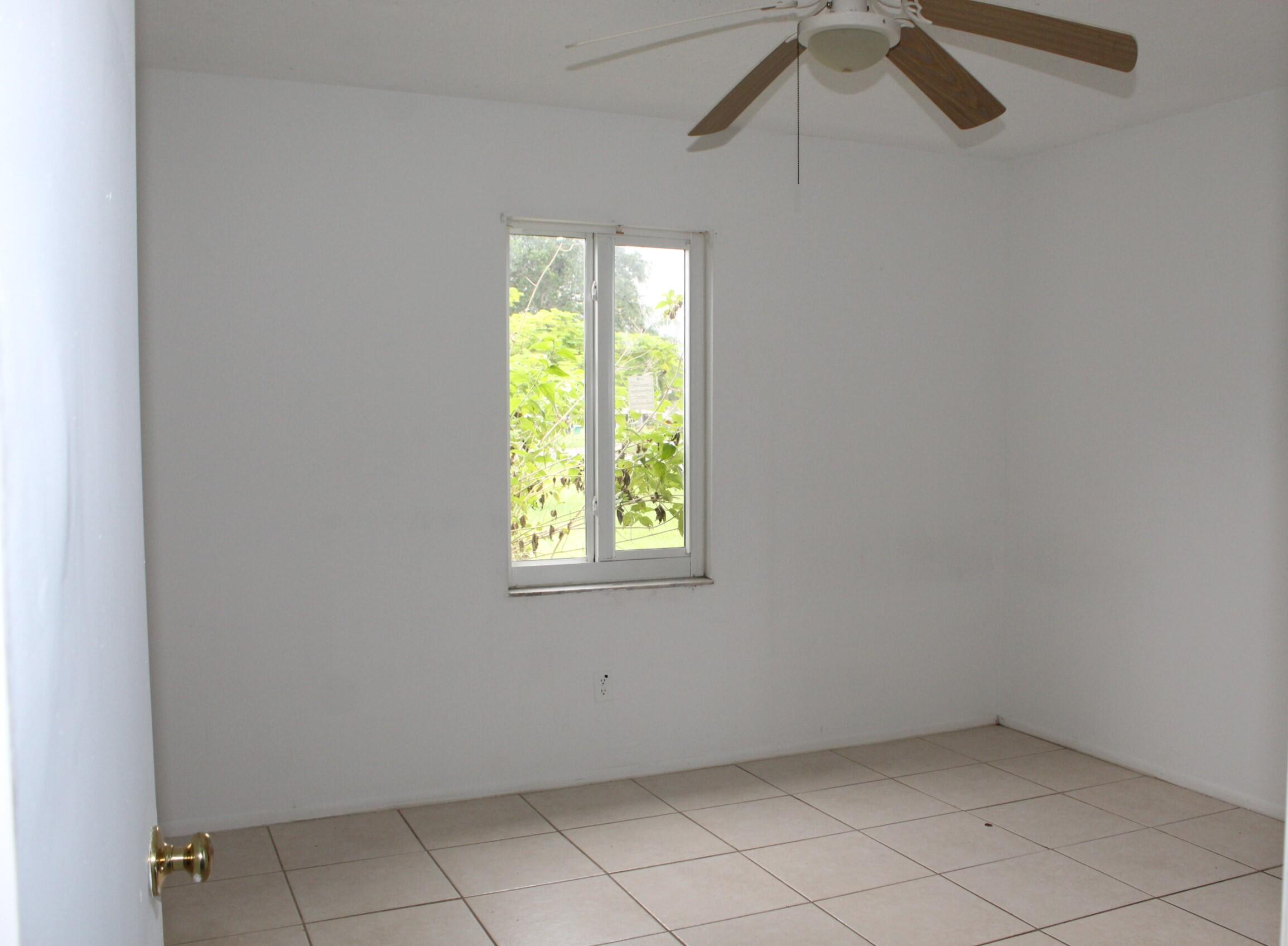 602 SE Prineville Street