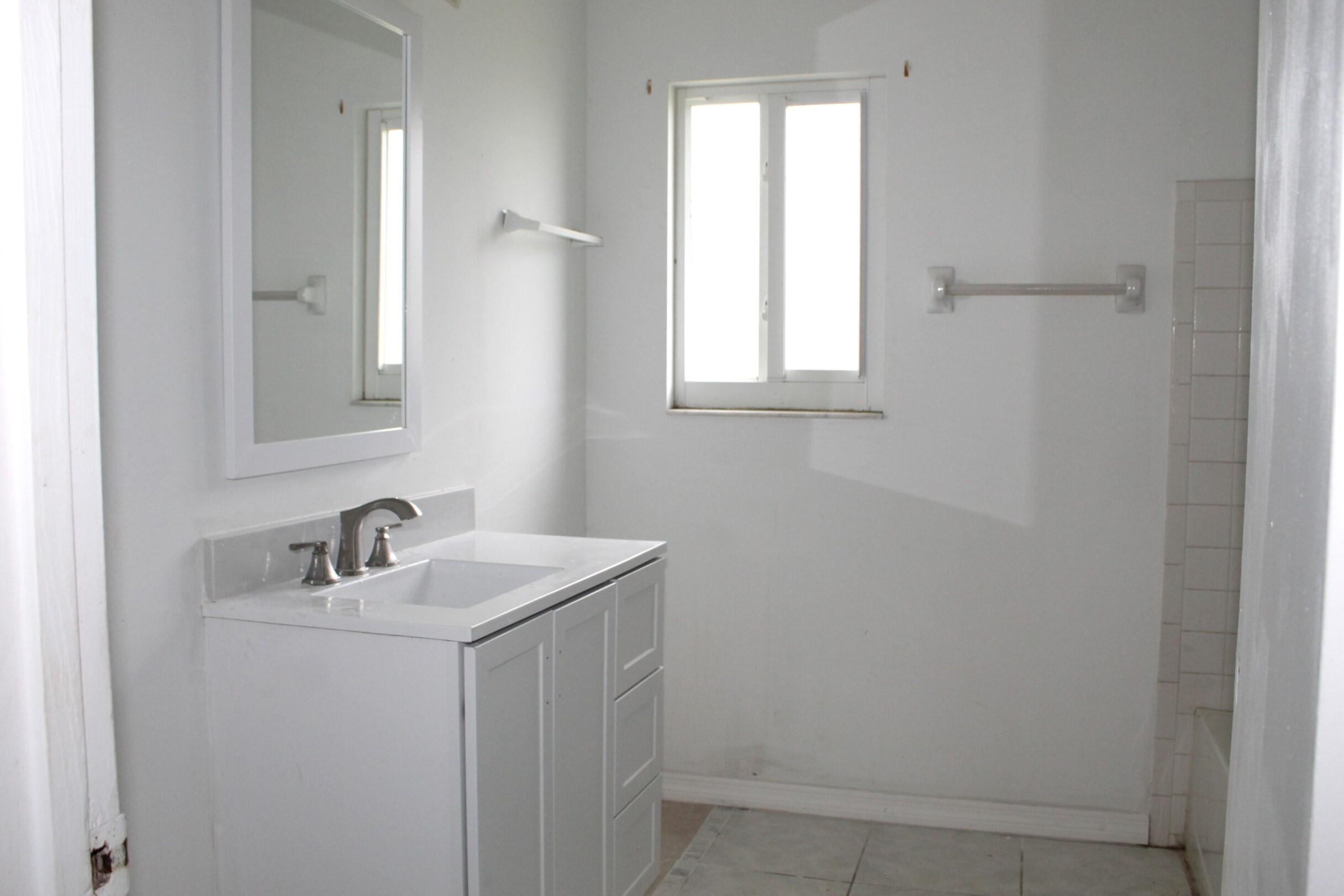 602 SE Prineville Street