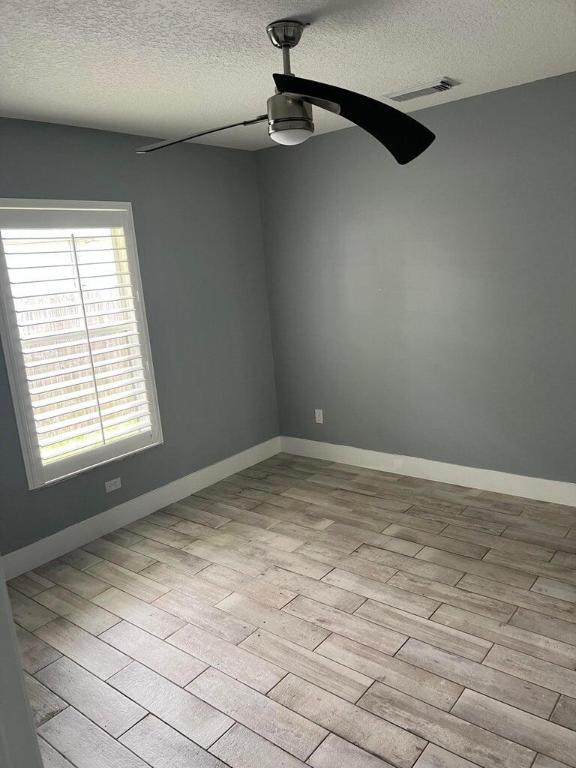 886 SW Curtis Street