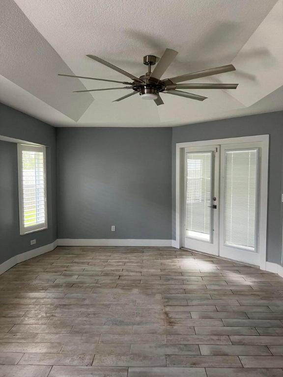 886 SW Curtis Street