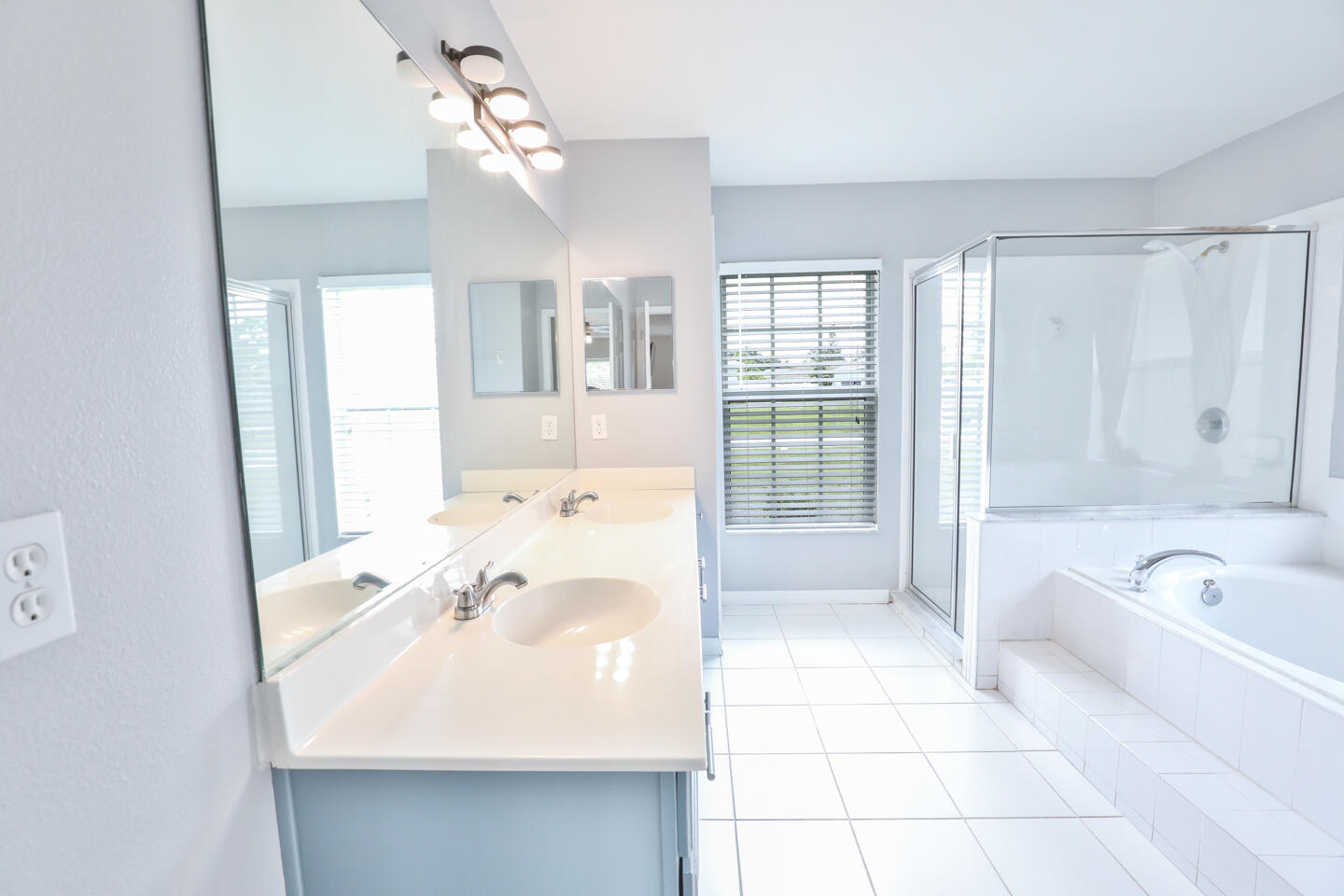 270 SW Voltair Terrace