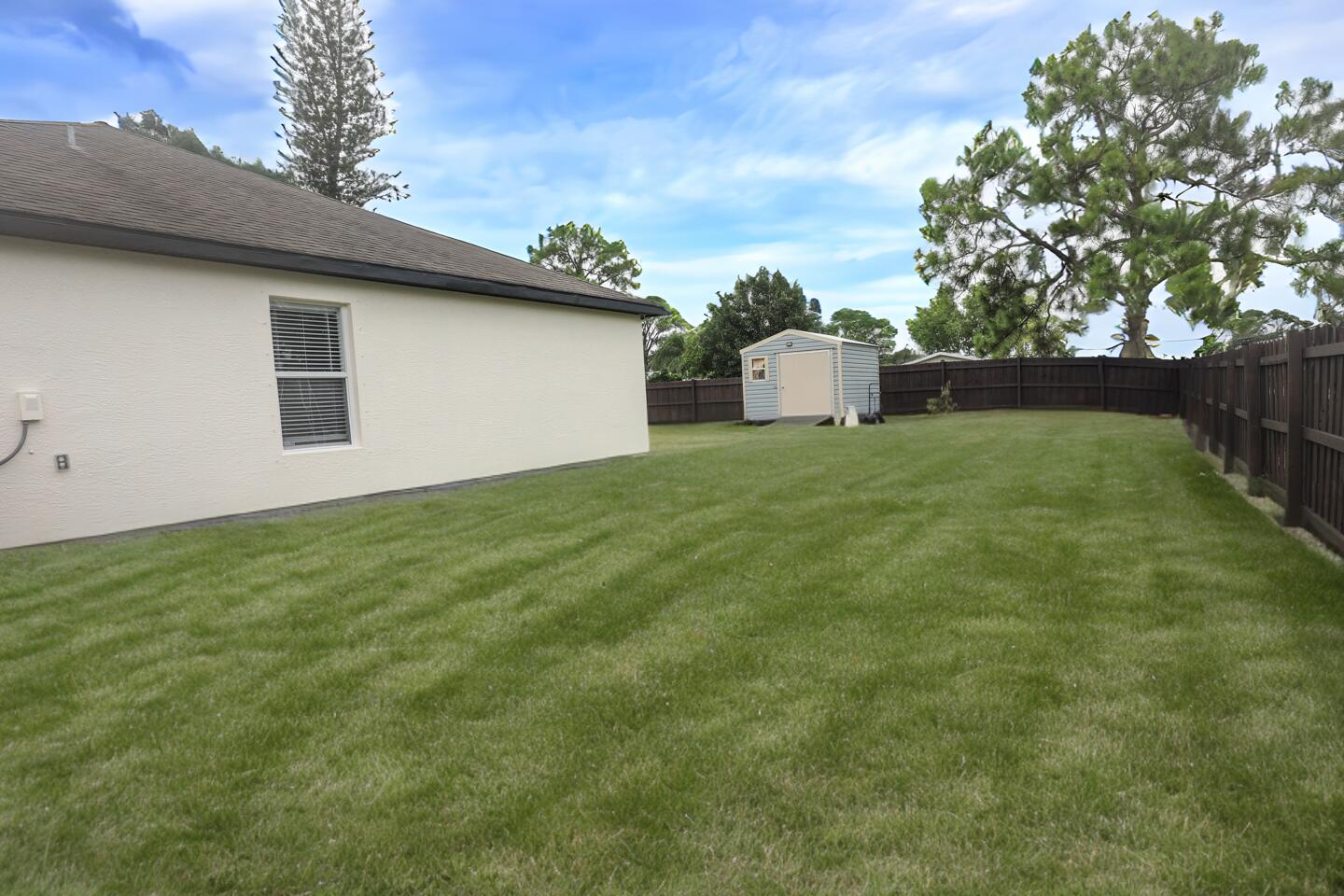 270 SW Voltair Terrace