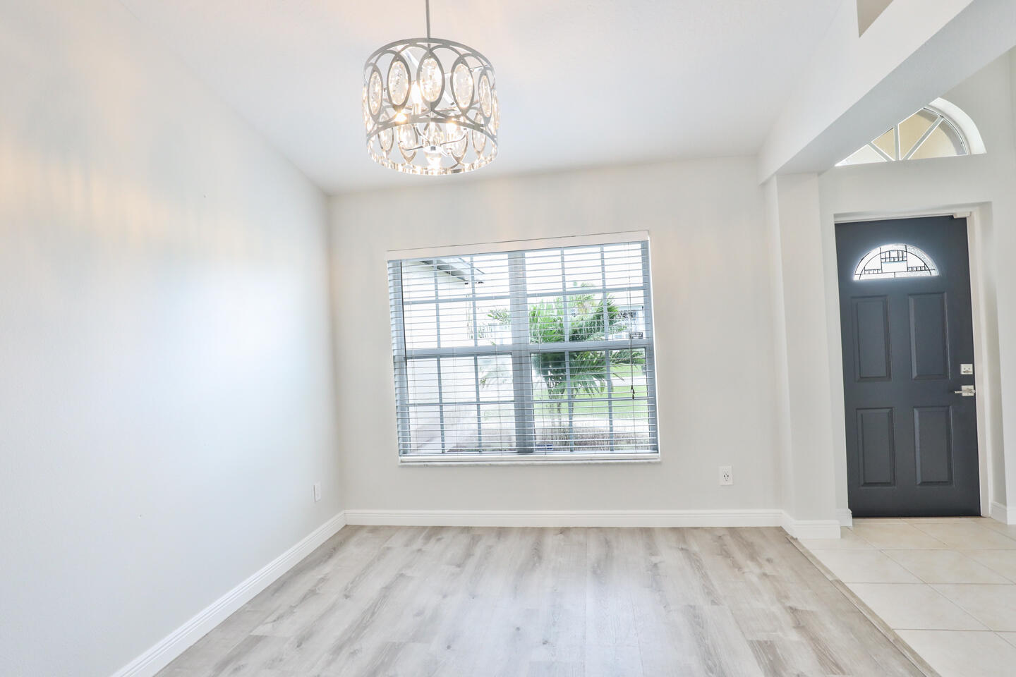 270 SW Voltair Terrace