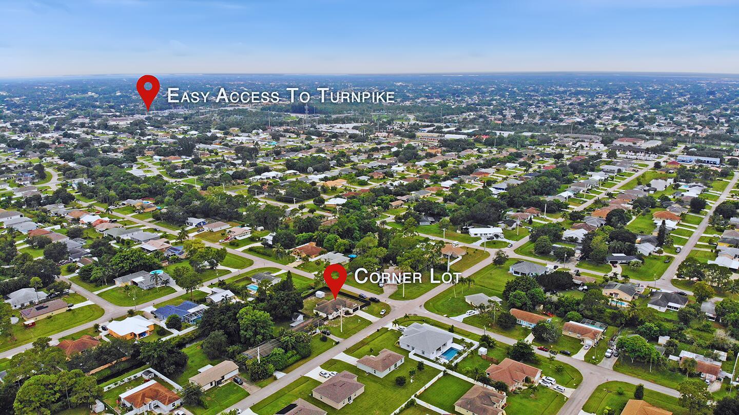 270 SW Voltair Terrace