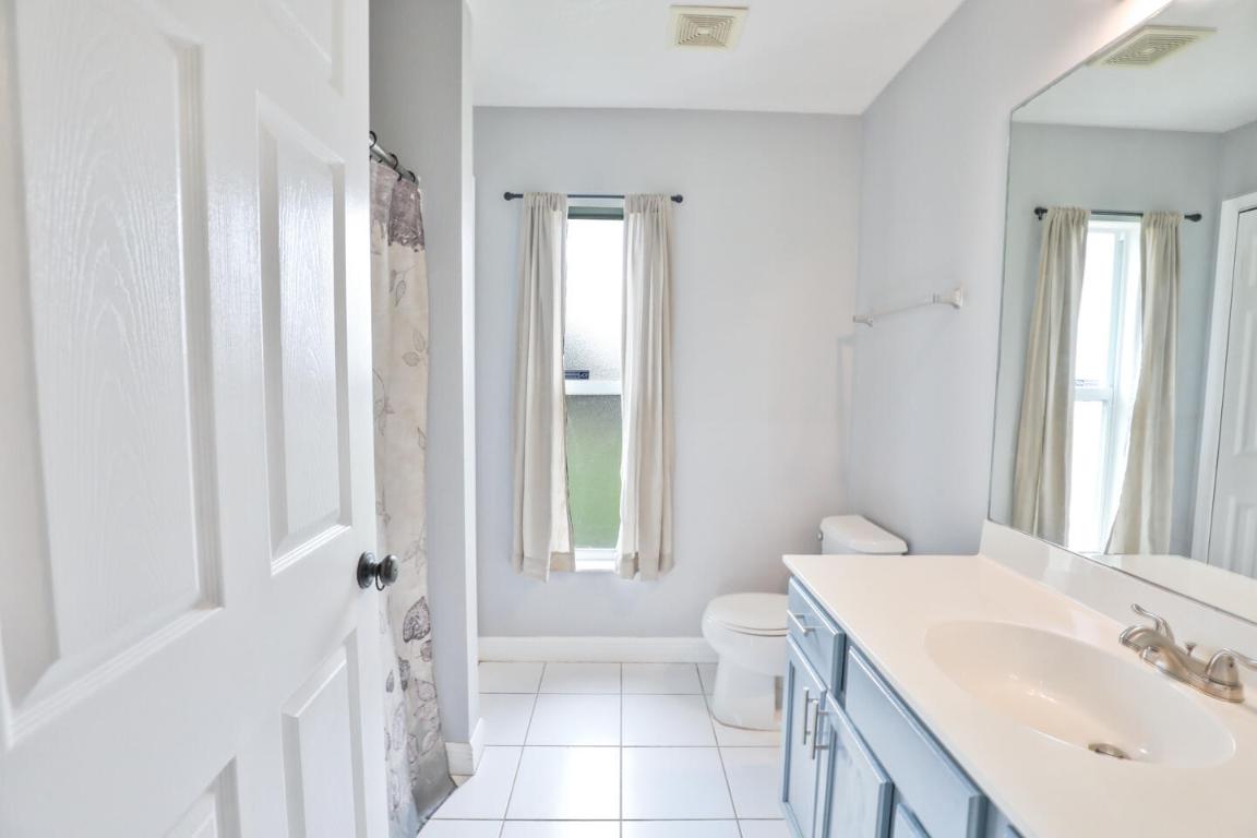 270 SW Voltair Terrace