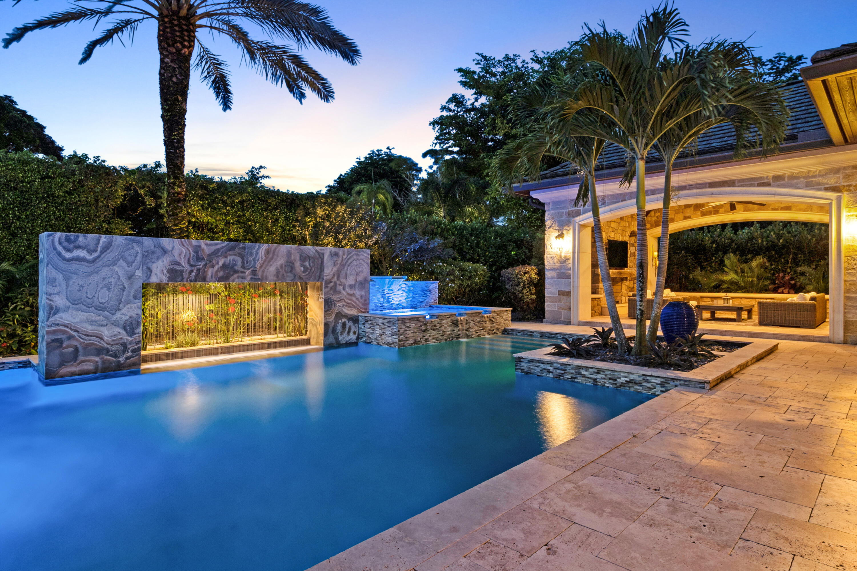10213 Vestal Court