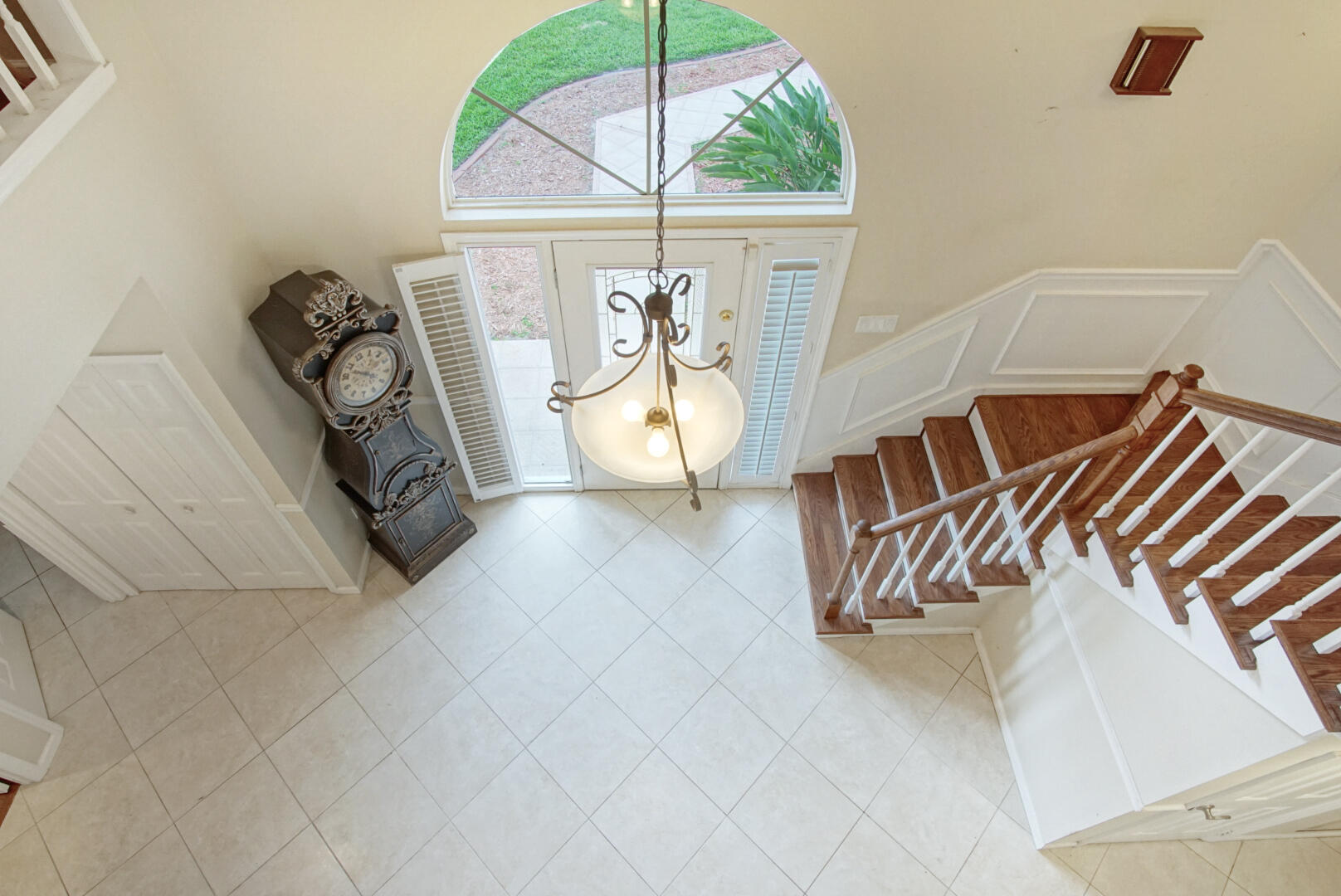 9419 Pinebark Court