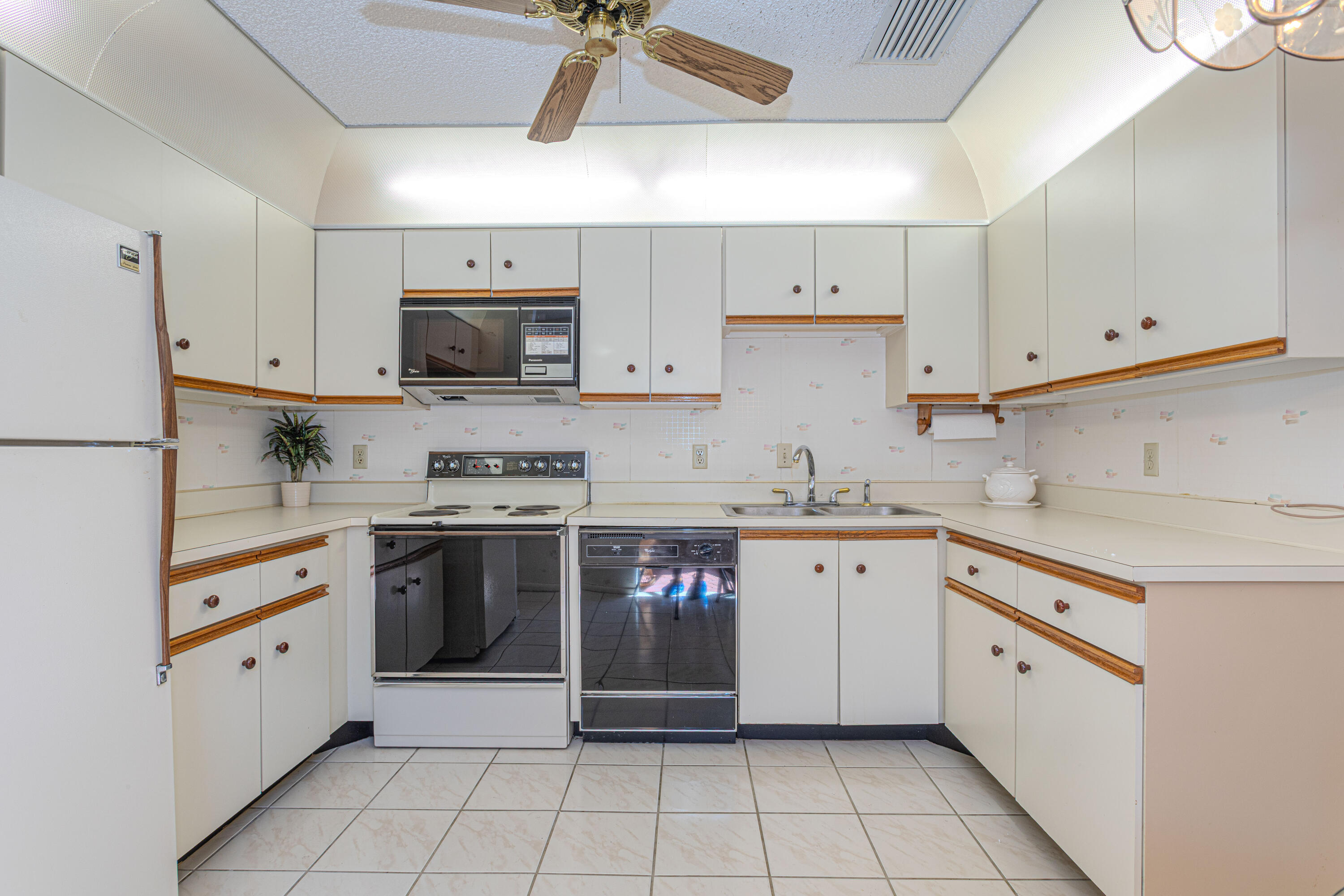 9160 SW 22nd Street C