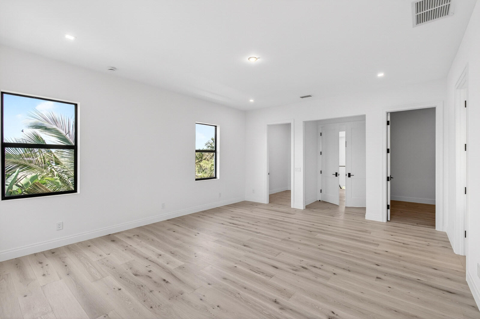 354 Leigh Road