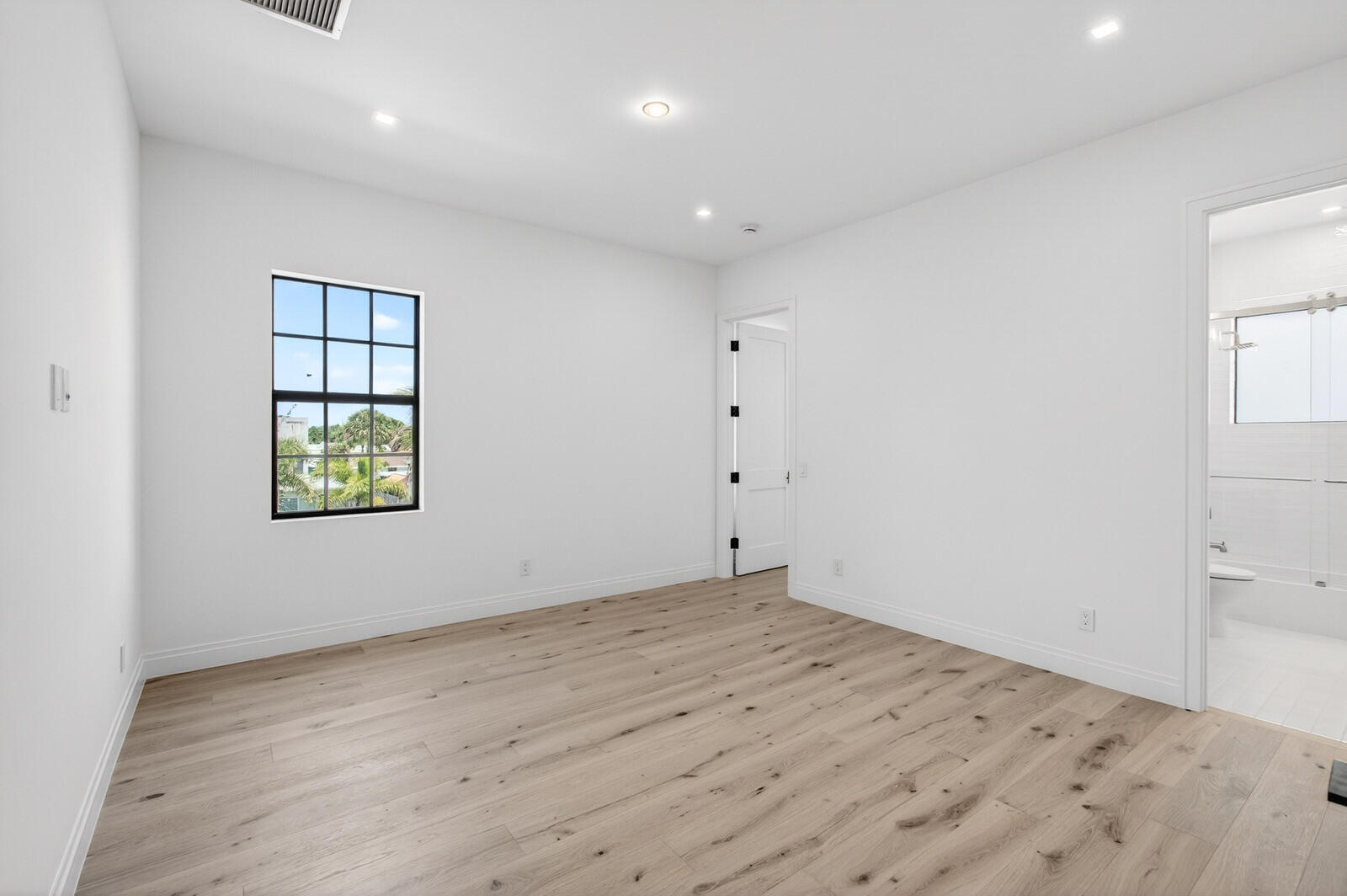 354 Leigh Road