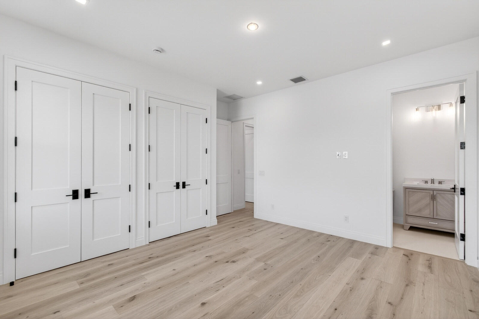 354 Leigh Road