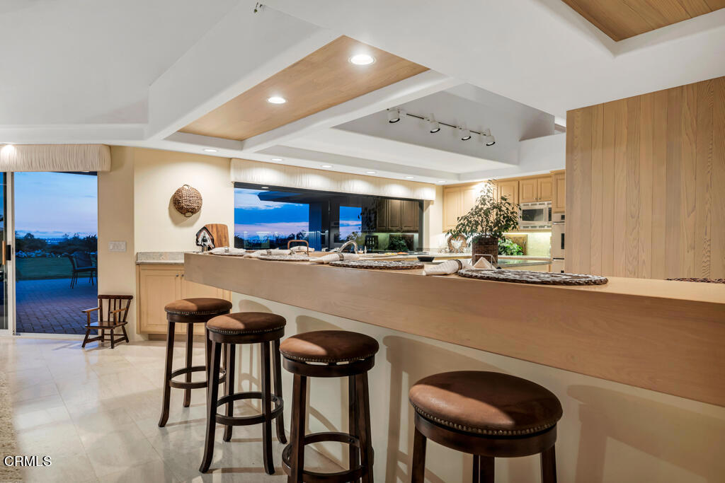 3151 Calle De Debesa