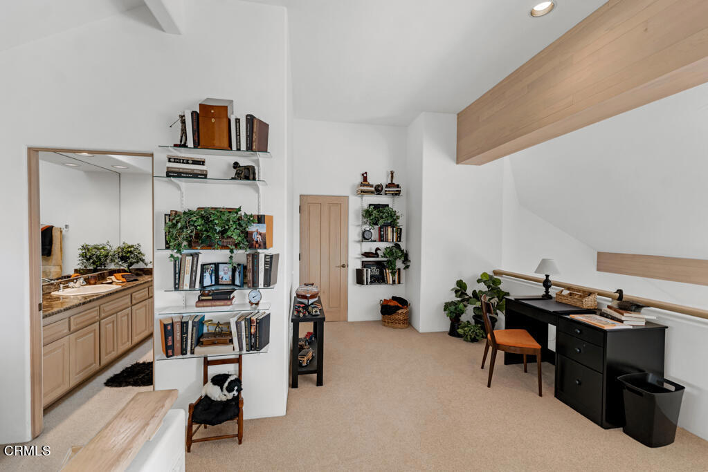3151 Calle De Debesa