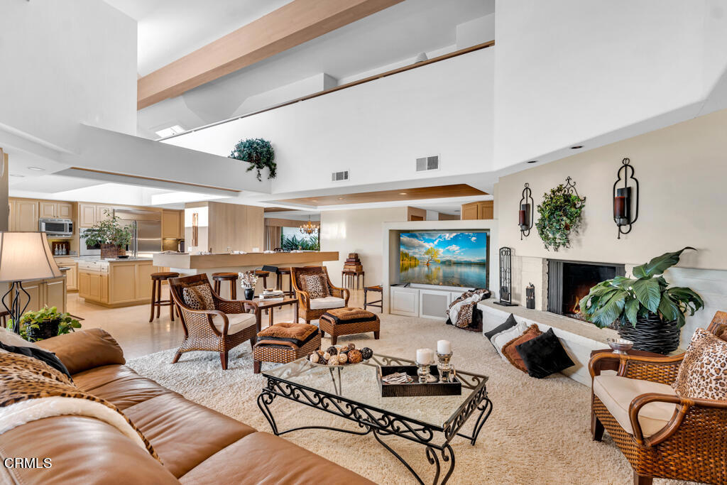 3151 Calle De Debesa