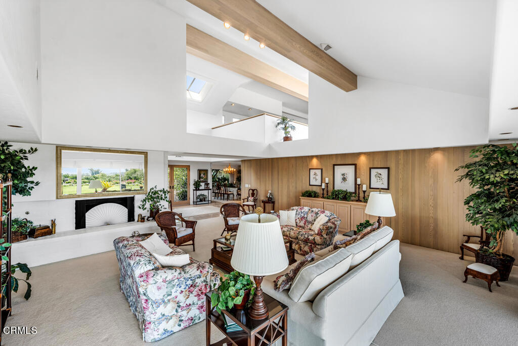 3151 Calle De Debesa