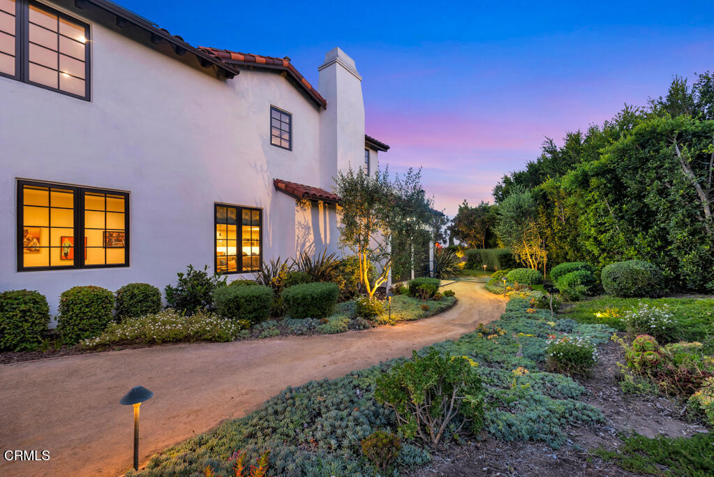 45 Valley Vista Drive