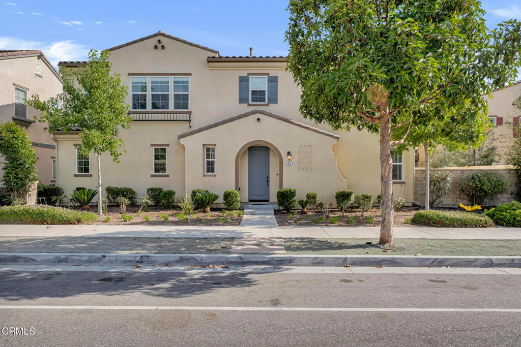 260 Townsite Promenade