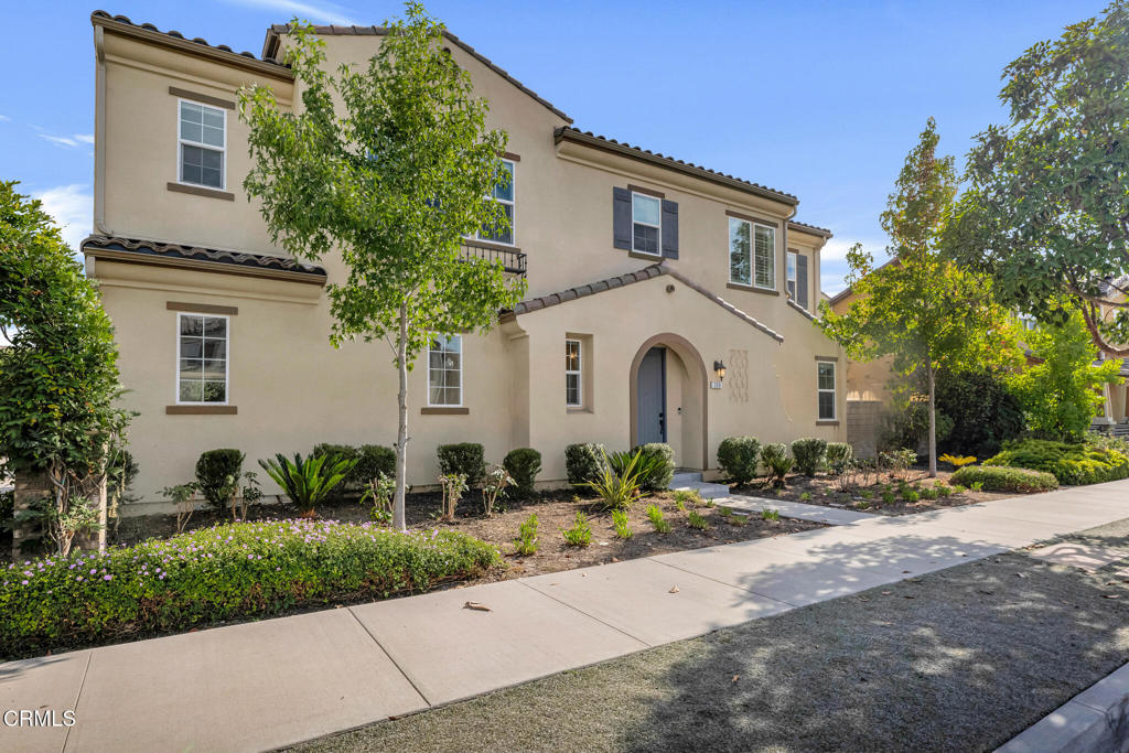 260 Townsite Promenade