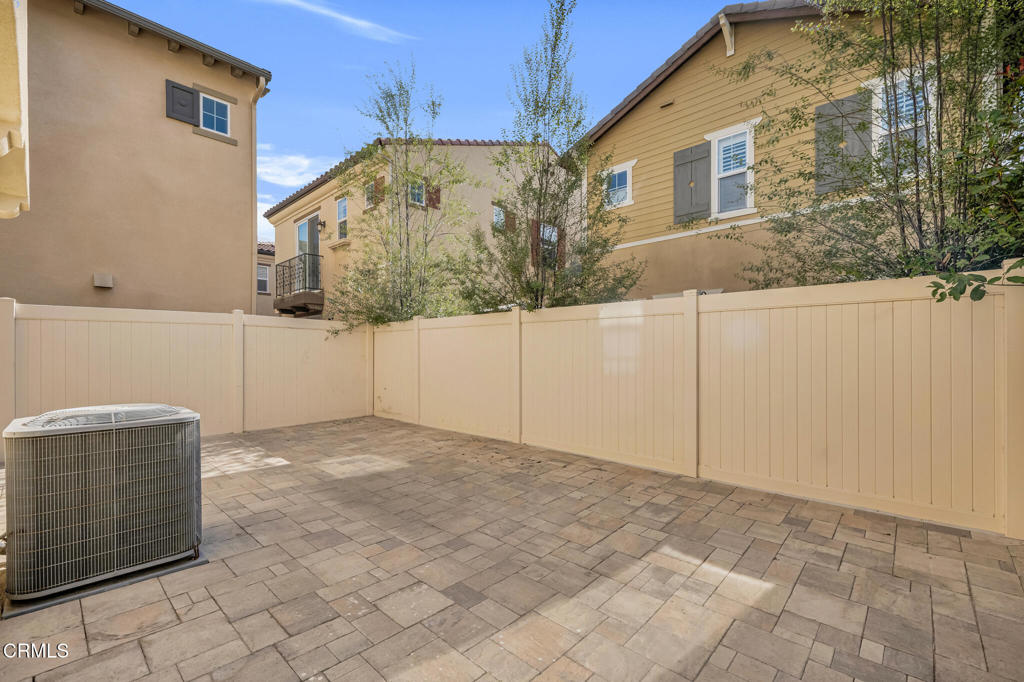260 Townsite Promenade