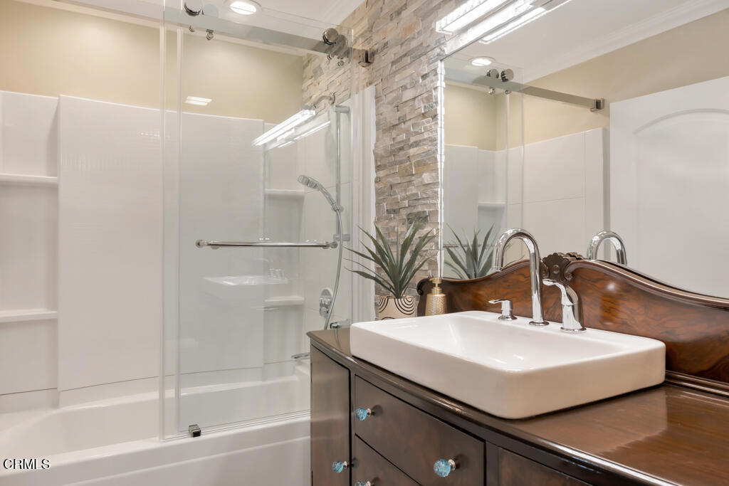 3181 Goldenspur Drive