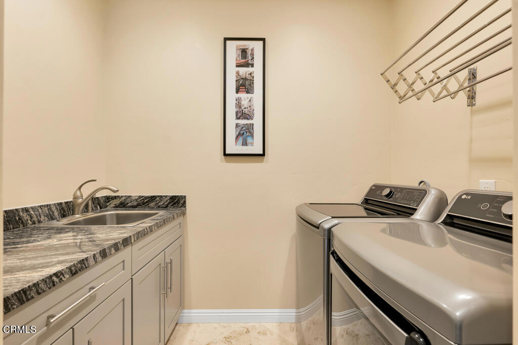 136 Cerro Crest Drive