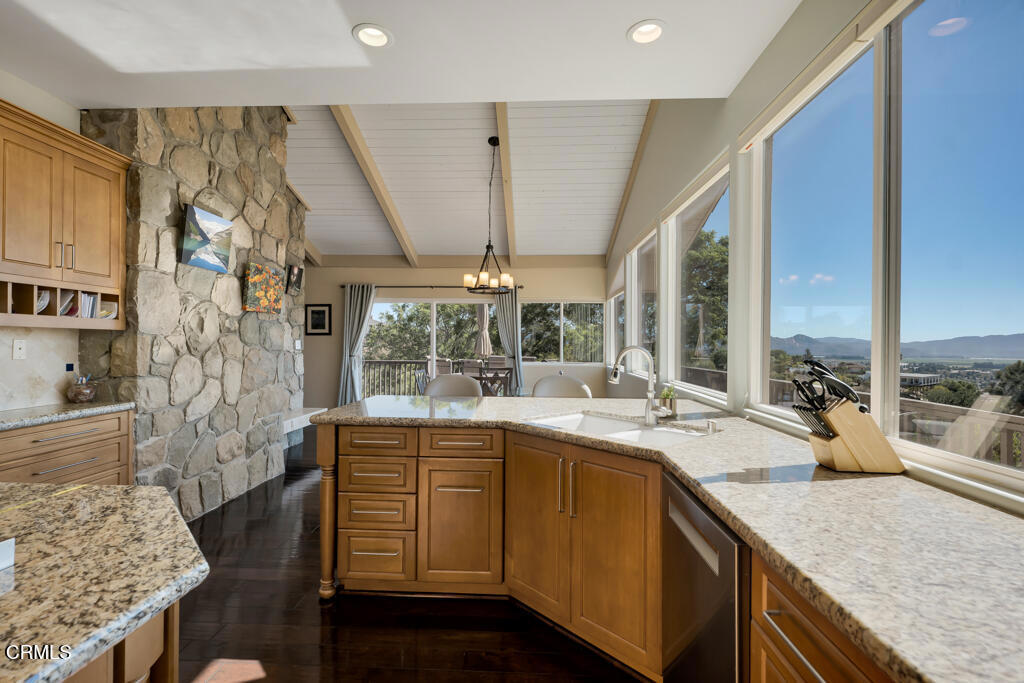 136 Cerro Crest Drive