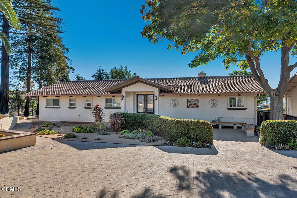 136 Cerro Crest Drive
