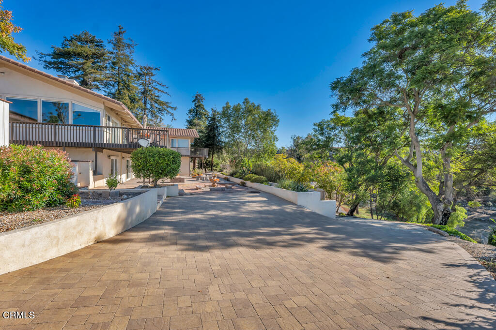 136 Cerro Crest Drive