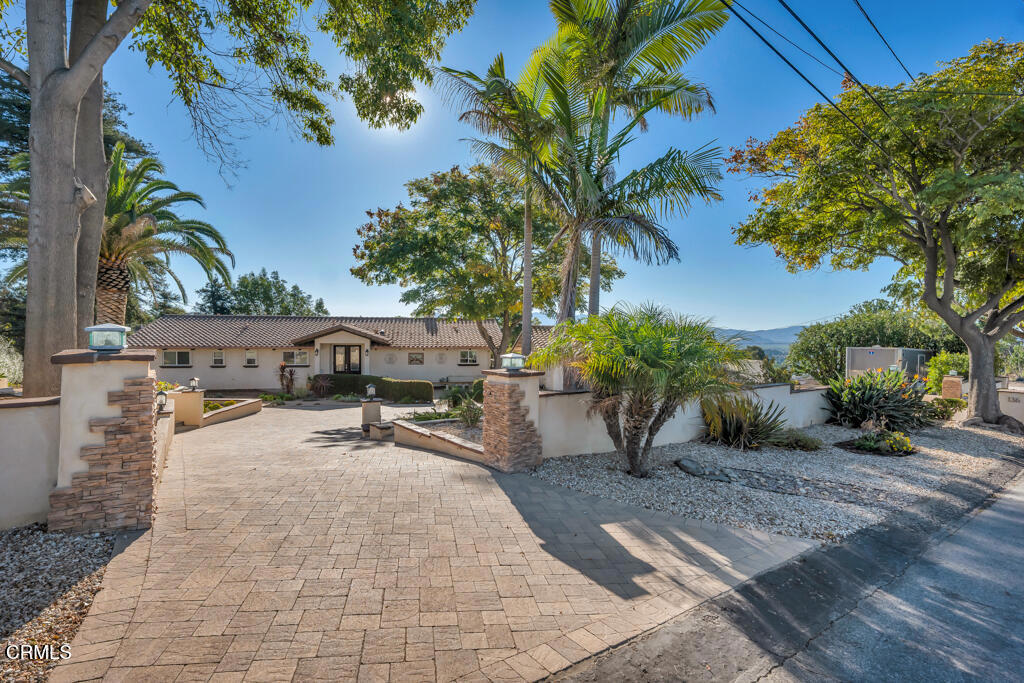 136 Cerro Crest Drive