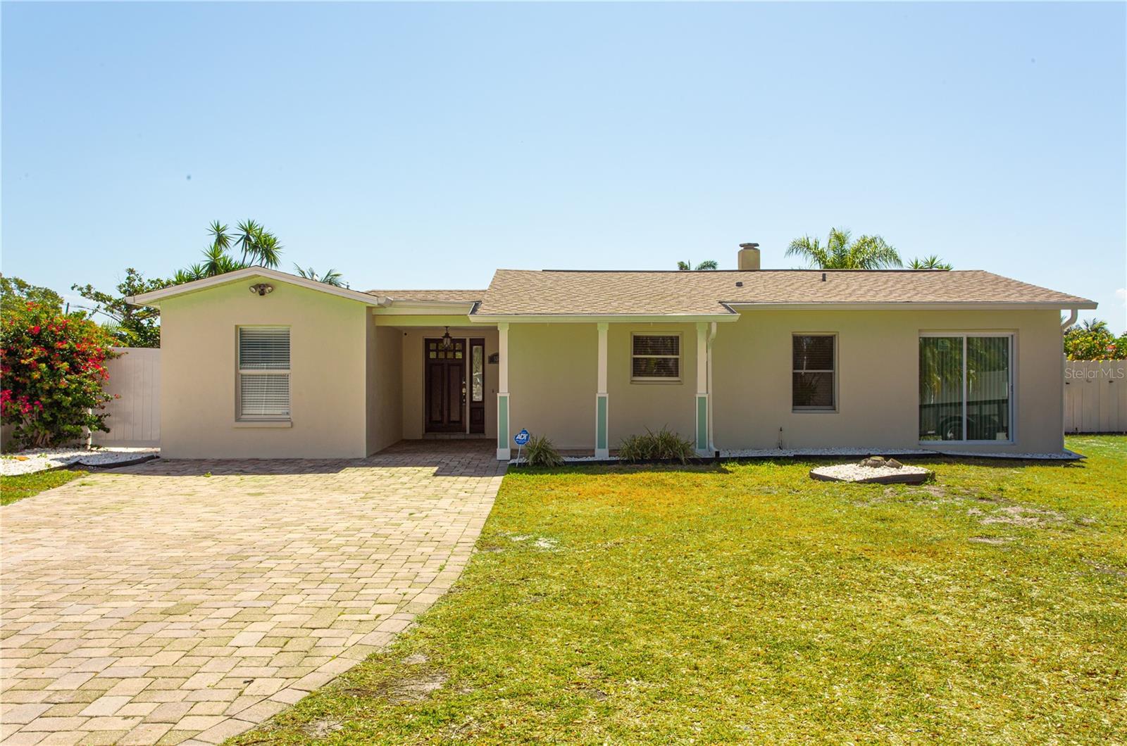 5541 BAYOU GRANDE BLVD NE