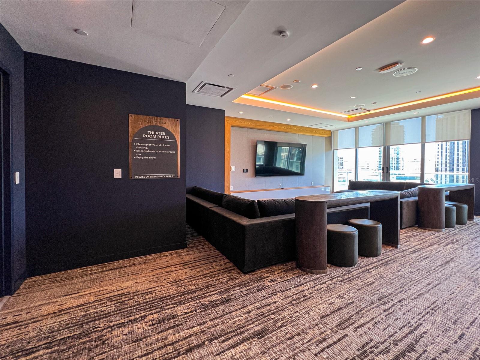 400 CENTRAL AVE #1003