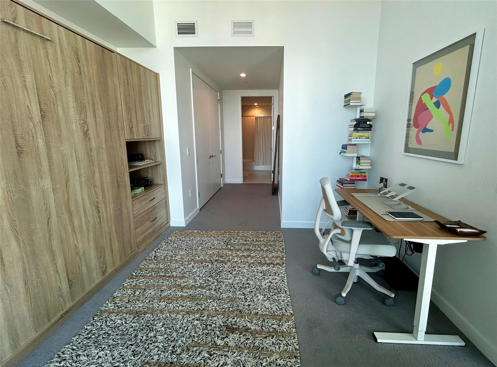 400 CENTRAL AVE #1904