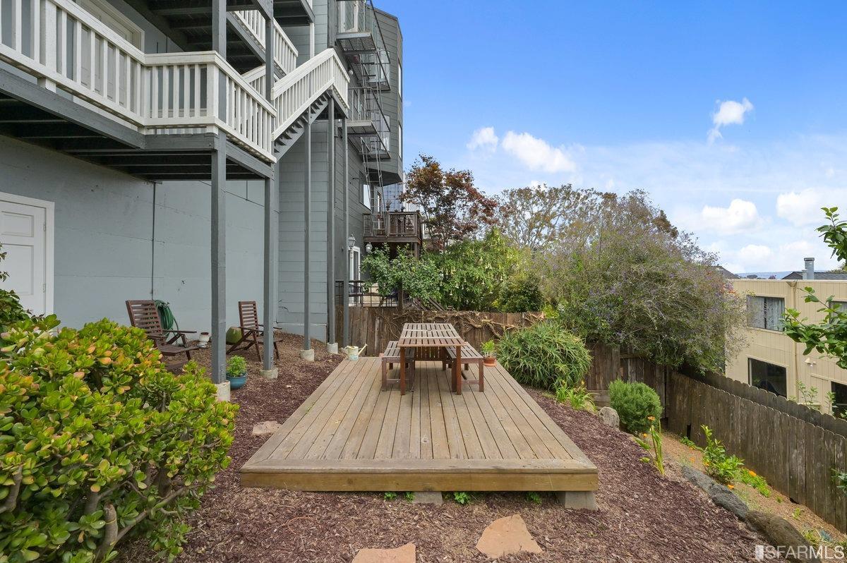661 Peralta Avenue # 1