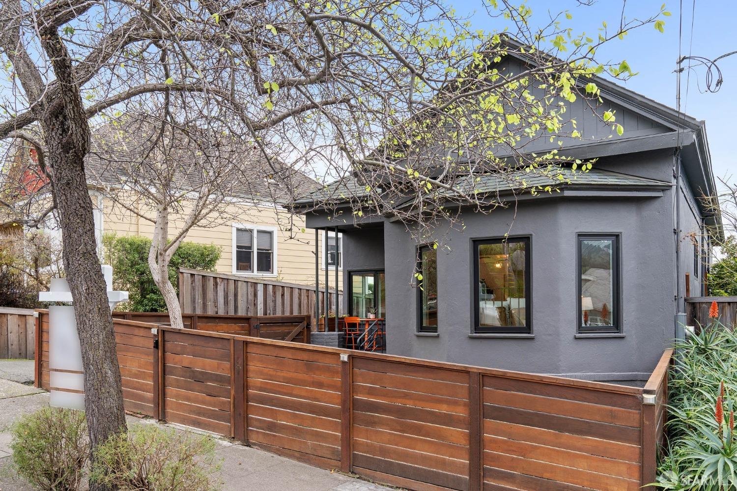 141 Echo Avenue