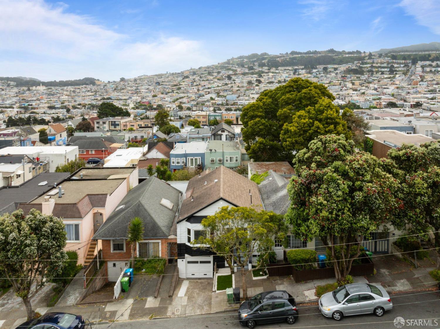 125 Majestic Avenue
