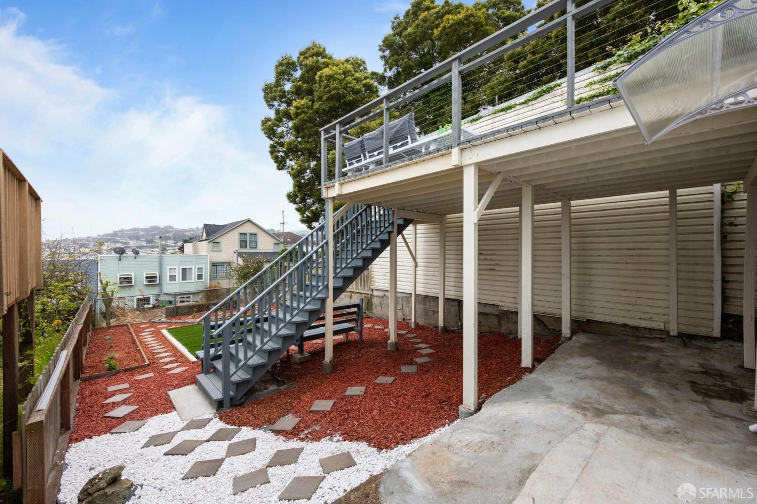 125 Majestic Avenue