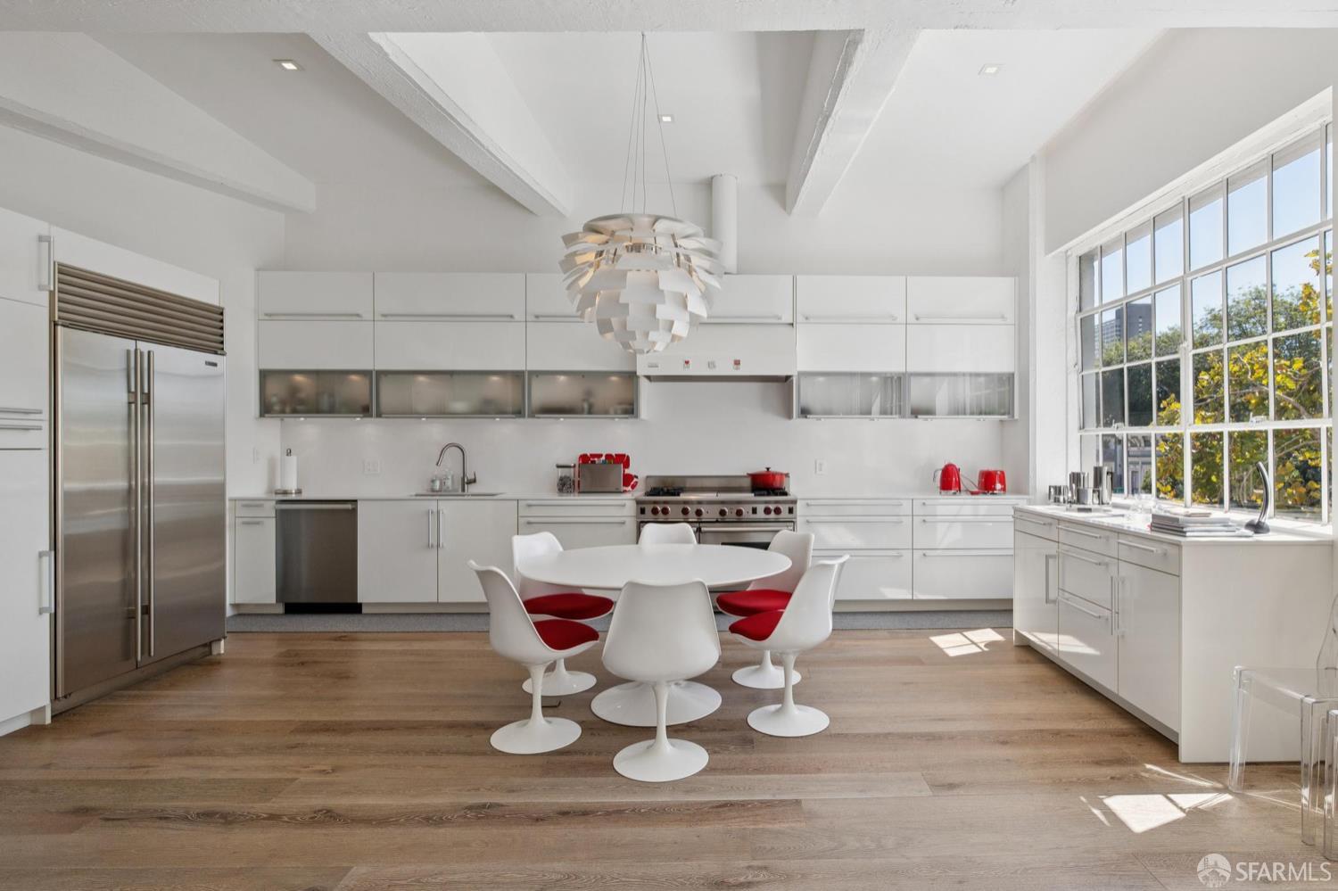 2140 Bush Street # 5