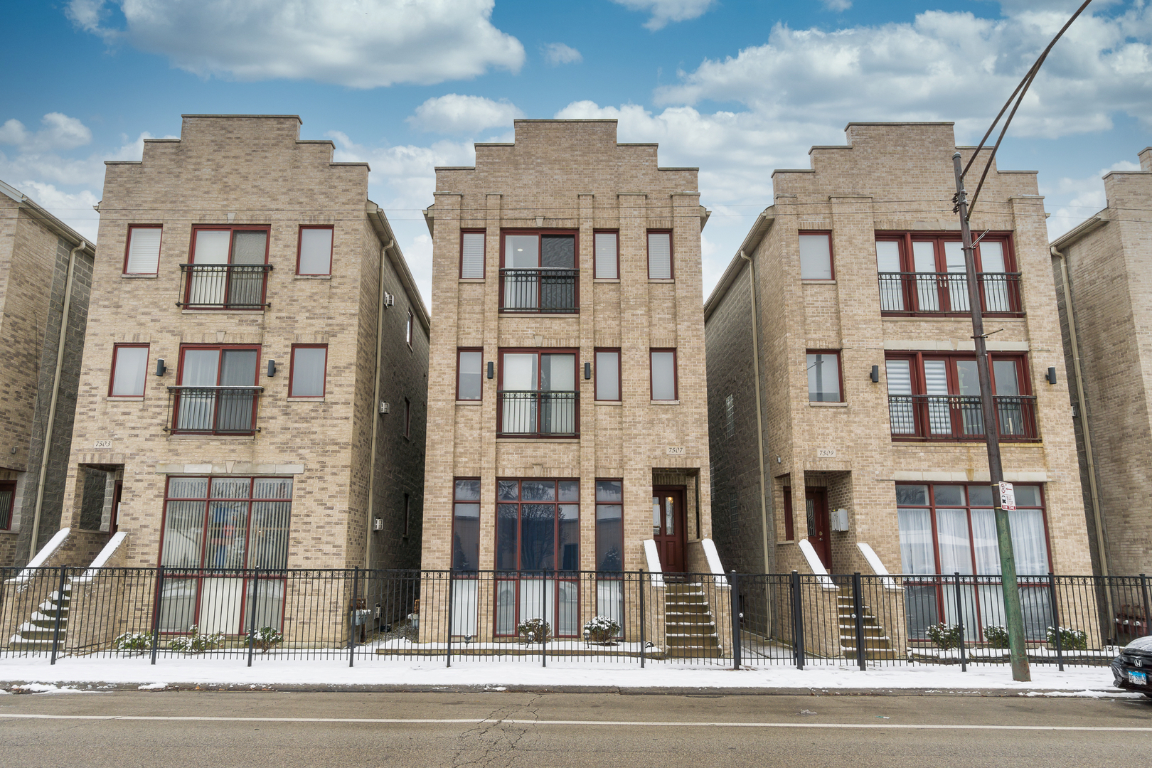 7507 W Irving Park Road Unit: 3