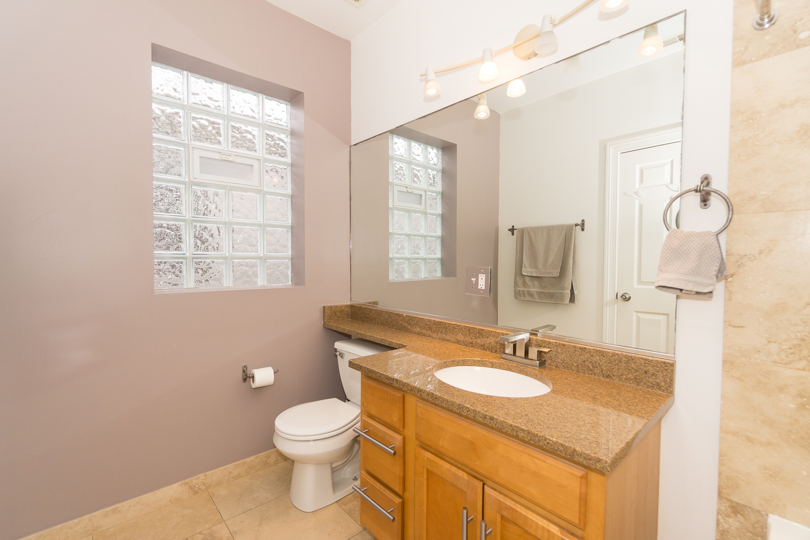 7507 W Irving Park Road Unit: 3