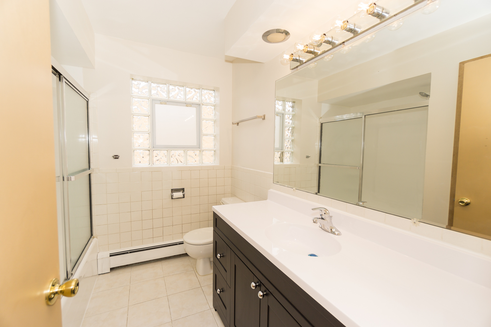 1453 N Northwest Highway