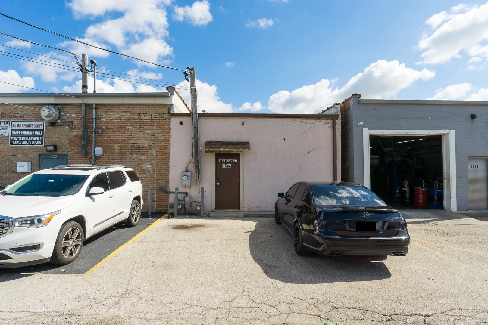 1544 N Mannheim Road