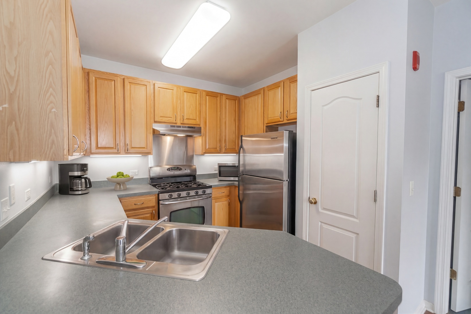 1299 W Lake Street Unit: 302