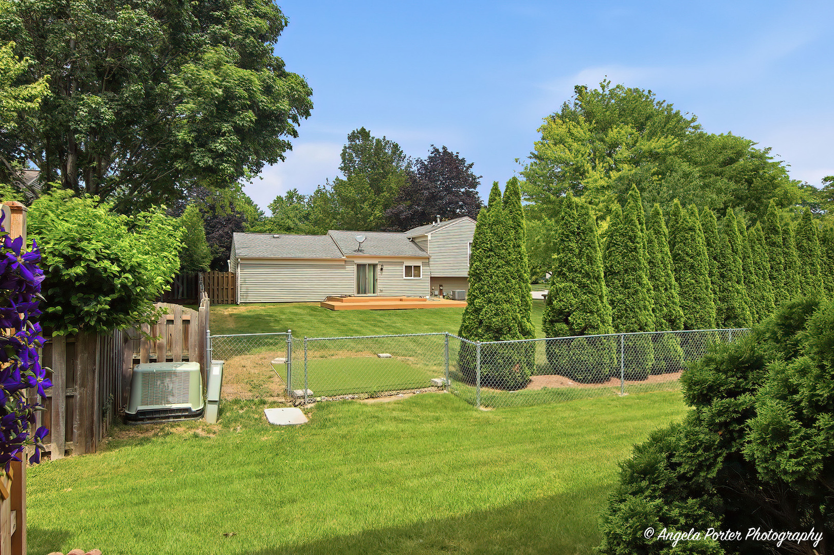 931 Perry Drive