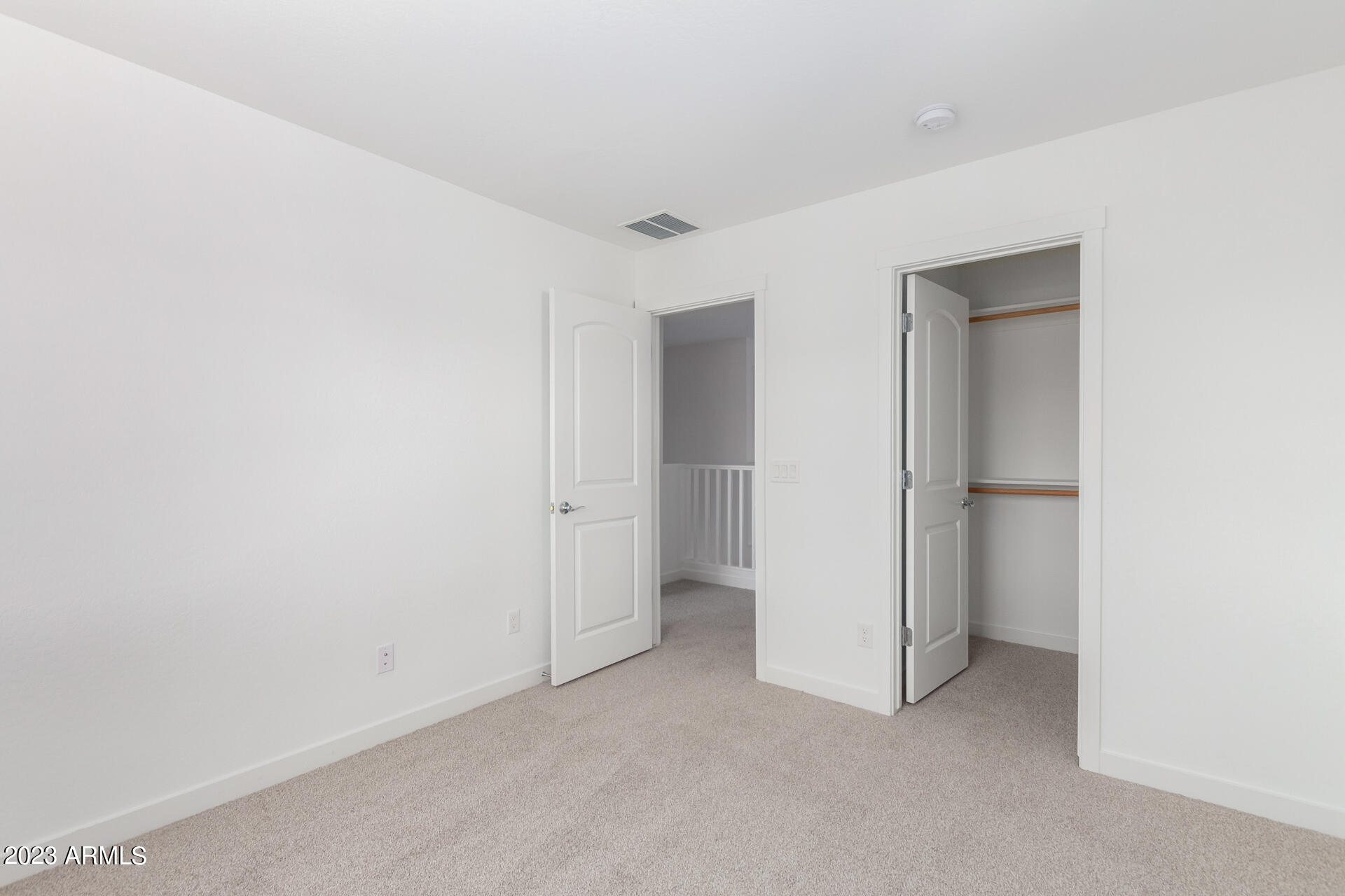 655 S Del Rancho Circle