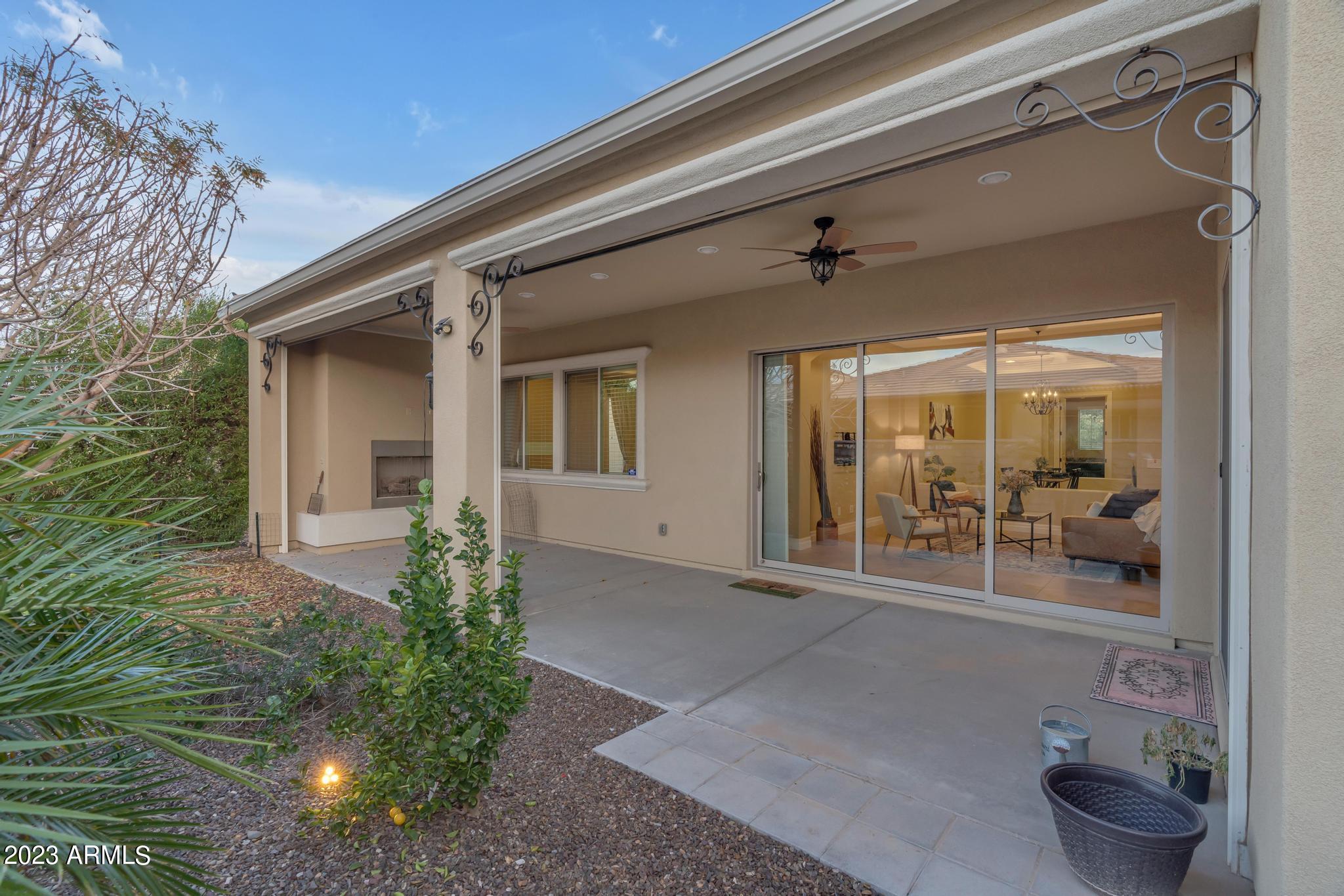 298 E LADDOOS Avenue