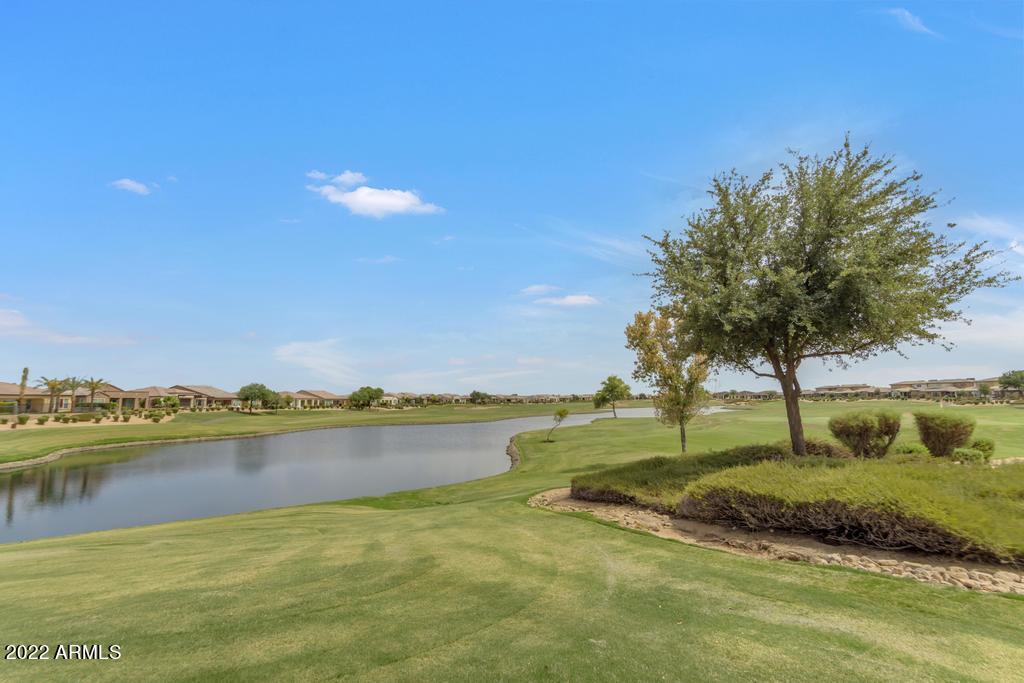 298 E LADDOOS Avenue