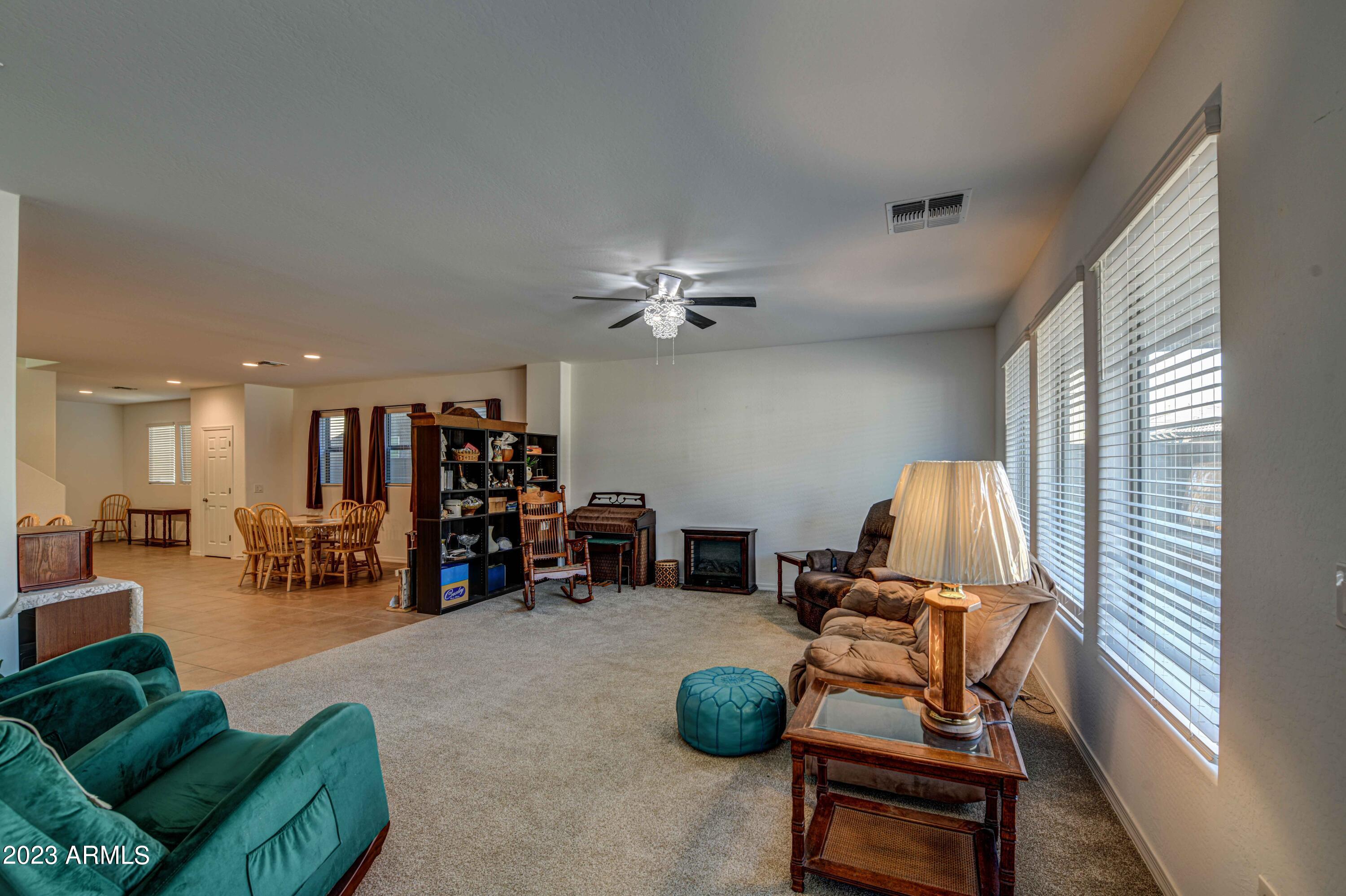 336 W GOLDEN ASPEN Drive