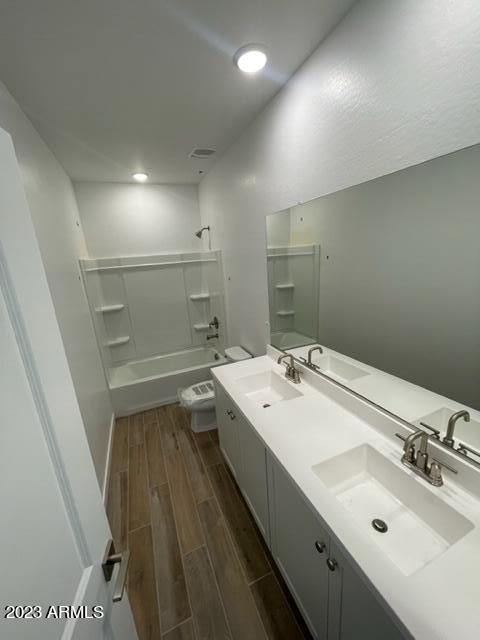 9223 E sphere Avenue