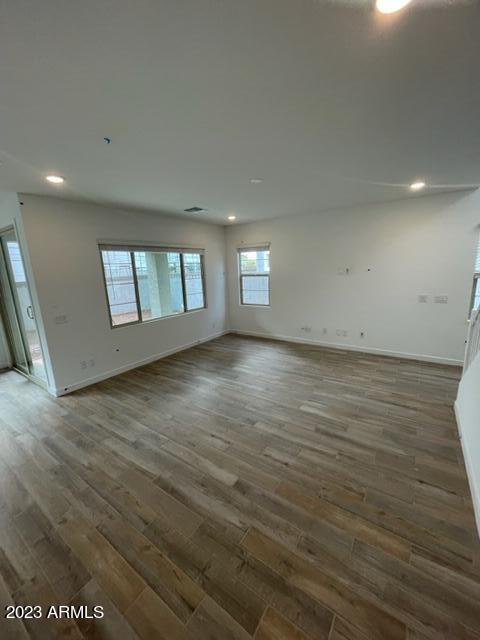 9223 E sphere Avenue