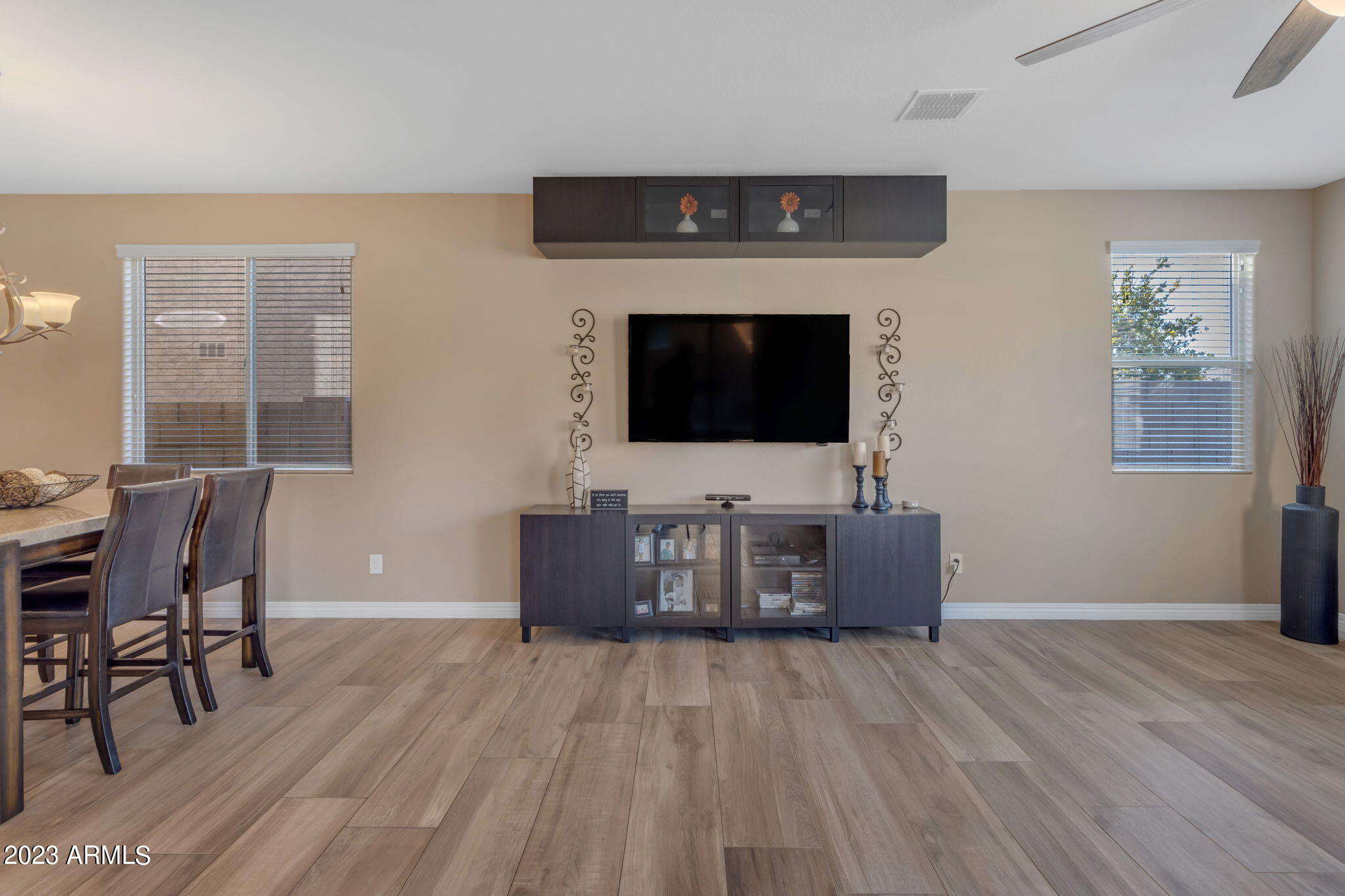 2388 E HAZELTINE Way